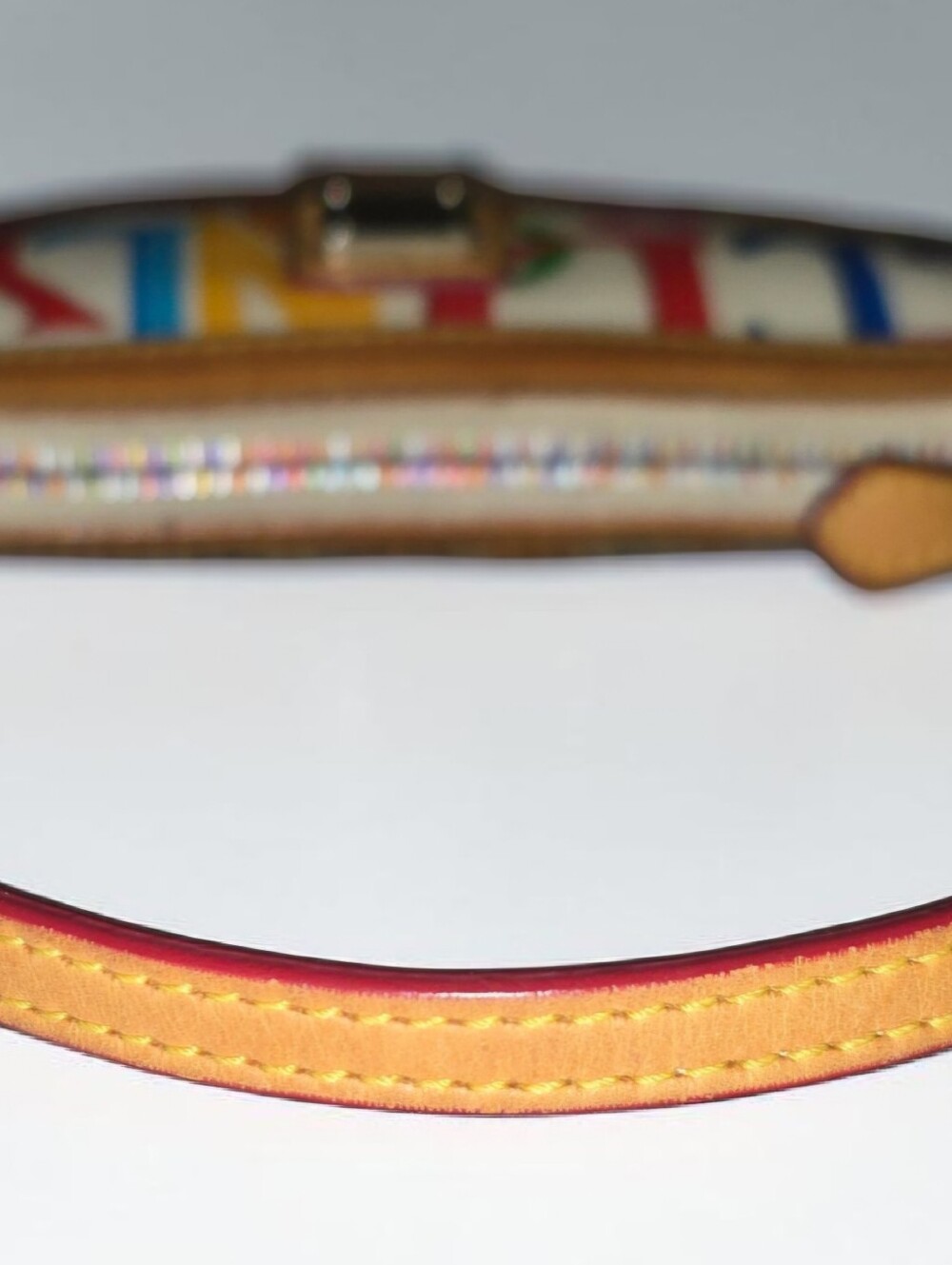 Vintage Dooney & Bourke Retro Grafica Large Slim Wristlet w/ Rainbow Zipper - Picture 8 of 12
